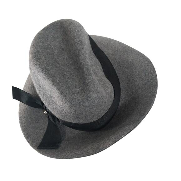 BETMAR! LOVELY DOVE GRAY WOOL BLEND FEDORA W/ BLACK GROSGRAIN RIBBON! SZ OS - Picture 6 of 11